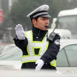 环保城汽车检测站星期天上班不,环保车检