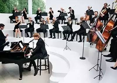 burberry最新时尚单品,burberry新季迷惑时尚单品