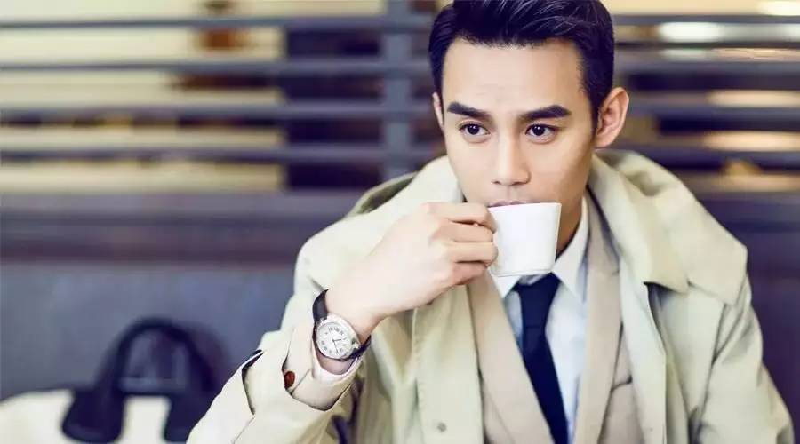 burberry最新时尚单品,burberry新季迷惑时尚单品