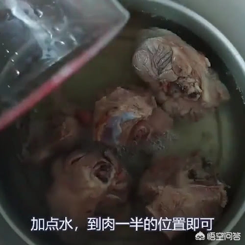 为什么买大骨要十几元一斤,现在很多自助大骨才29一位随便吃?