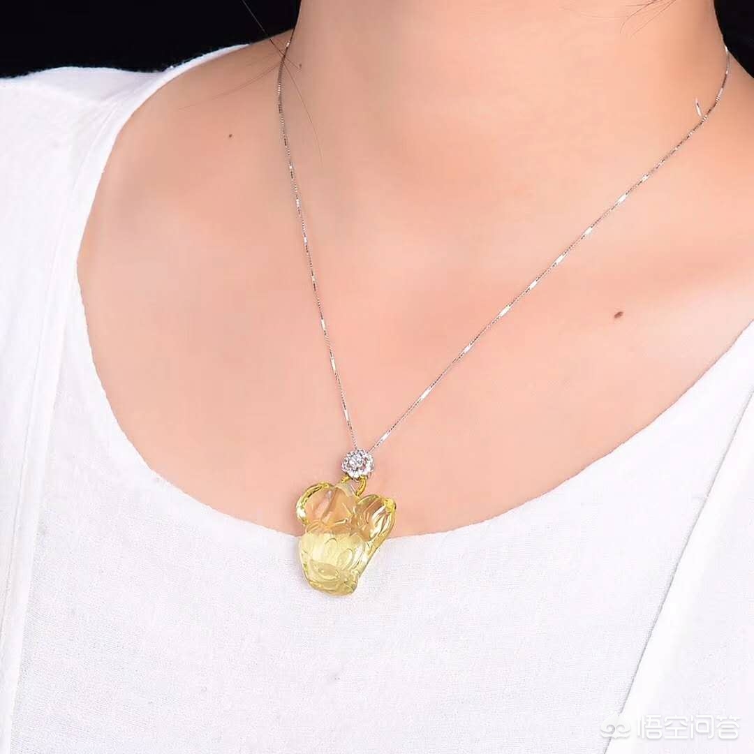 水晶吊坠项链做法,水晶项链配和田玉吊坠