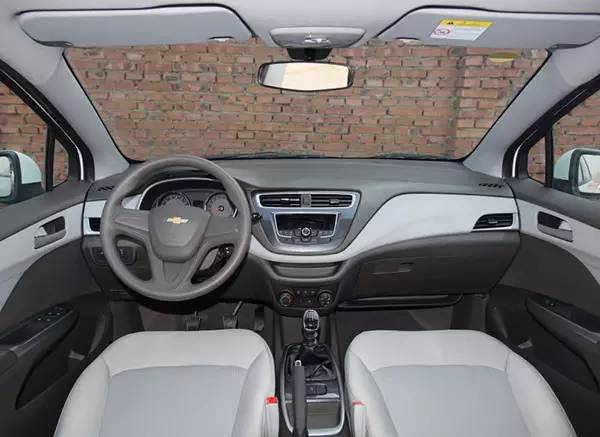 各类车型真实车评,今年最畅销的车型车评