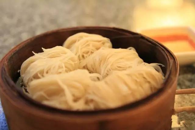 为啥女孩都喜欢去小寨逛,为什么说来西安一定要去小寨