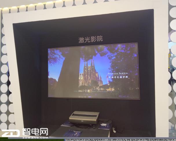 awe2020看点长虹展示双系列8k电视,awe海信大秀