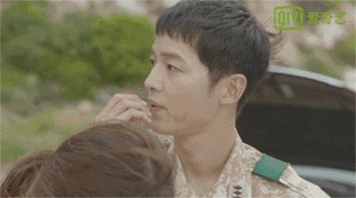 宋慧乔教你如何靠穿衣泡到宋钟基