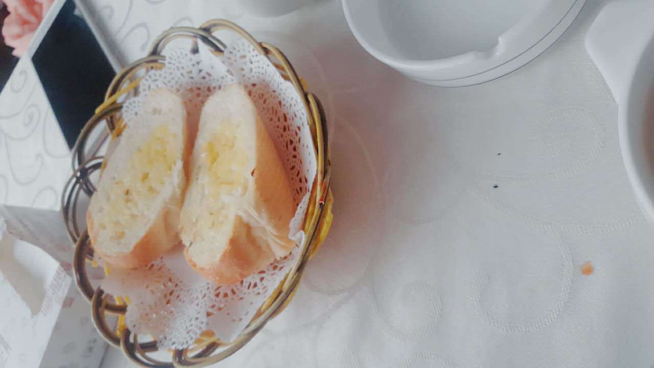 想吃西餐去哪里,附近的两岸咖啡