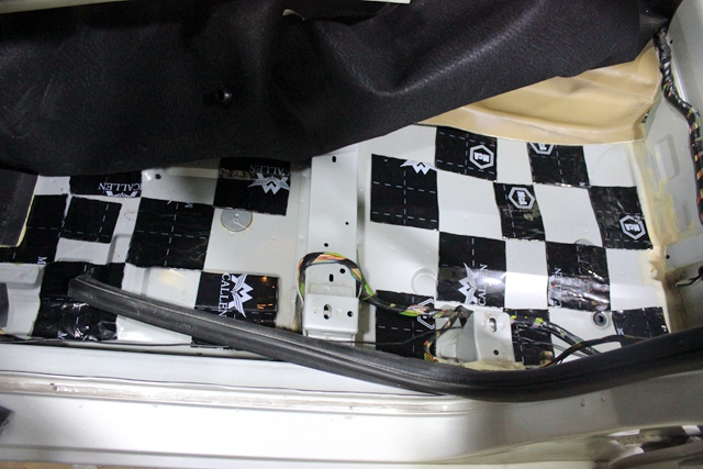 重庆汽车隔音降噪全套,雪铁龙爱丽舍隔音处理