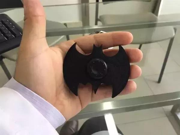 好玩的3d打印指尖陀螺,3d打印指尖陀螺蓝绿