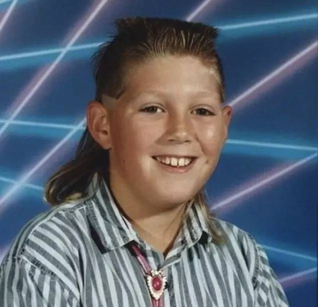 当年杀马特造型为什么那么流行,90后非主流回忆杀马特贵族造型