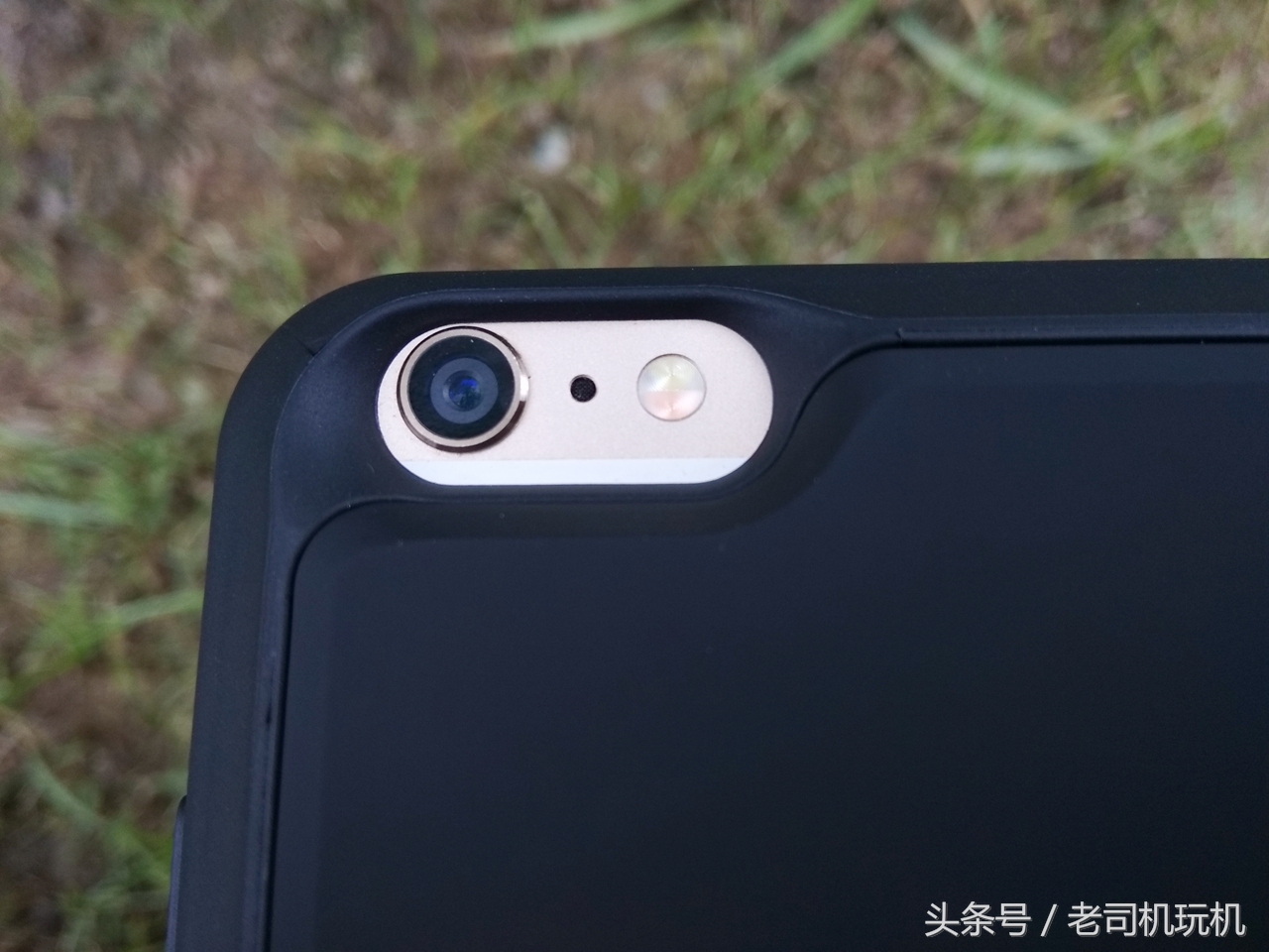 图拉斯充电宝对比苹果外接电池,苹果图拉斯磁吸充电宝真实测评