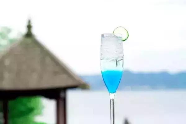 何必去马代,宁波这些美到窒息の无边泳池,就能让你一秒入海,即刻度假