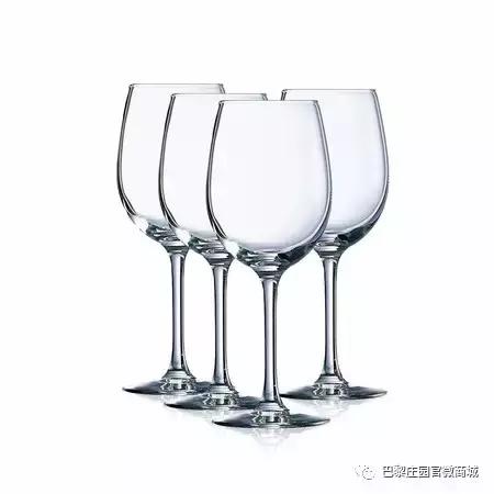 如何挑选一款合适的葡萄酒杯,葡萄酒杯怎么选择容量