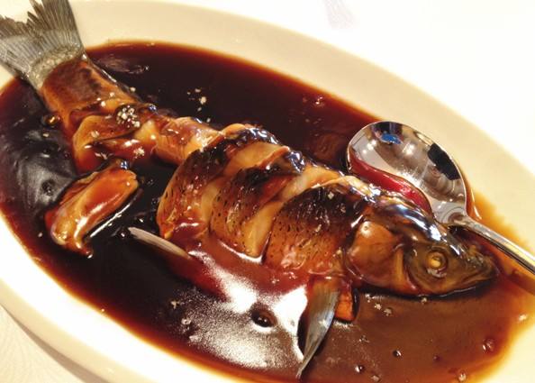 做饭味重了怎么办？水果苦涩怎么办？132个生活去味小窍门