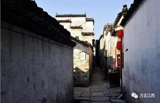 上海人说普通话口音很怪,上海弄堂的真实写照