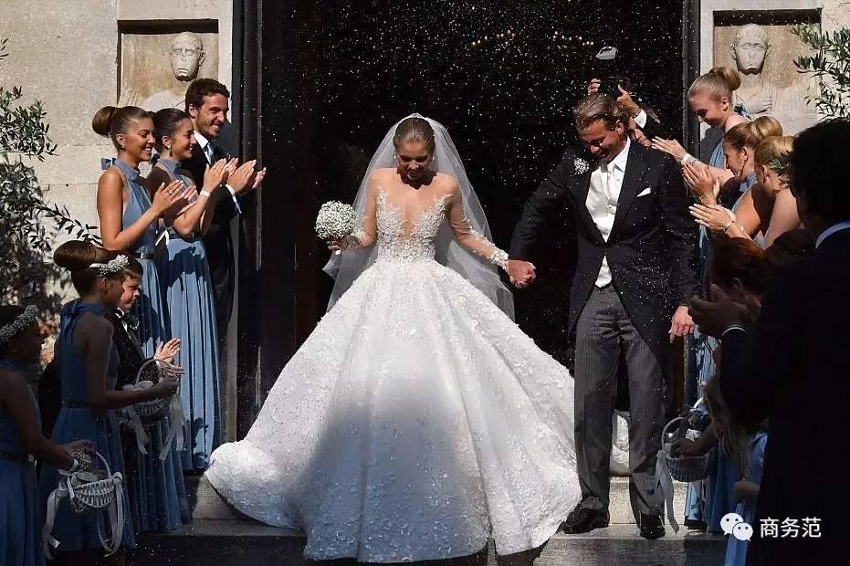 65万颗水晶打造的婚礼,施华洛世奇继承人款婚纱