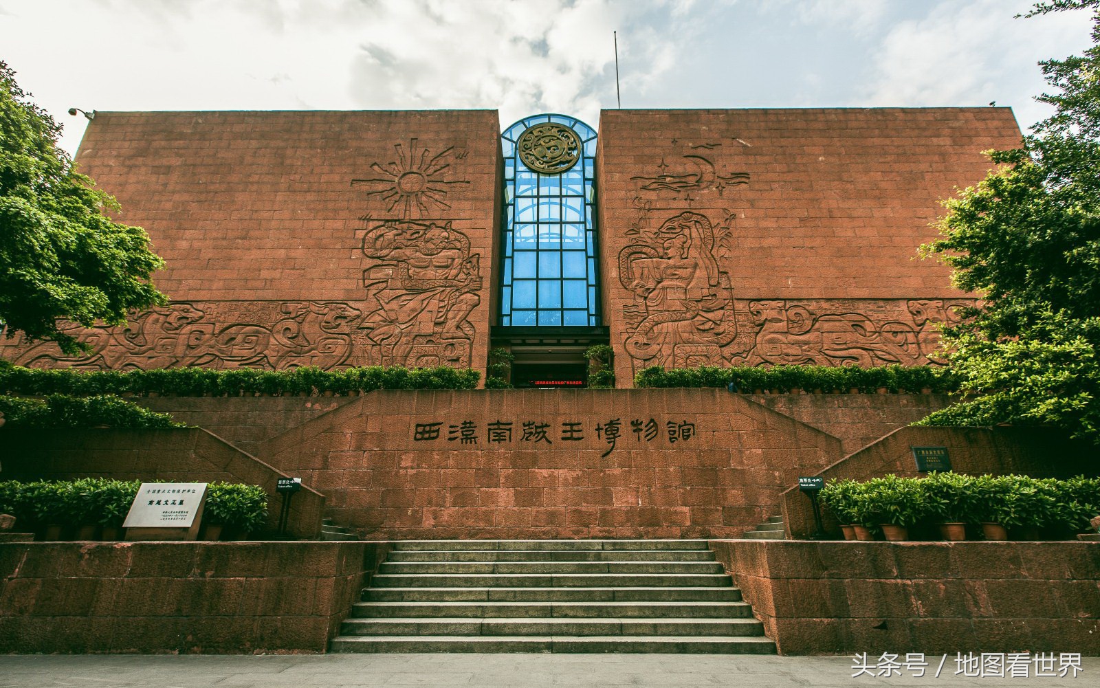 广州一站式旅游胜地,广州八号线坐地铁旅游景点推荐