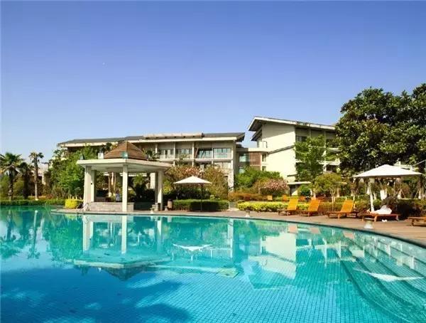 何必去马代,宁波这些美到窒息の无边泳池,就能让你一秒入海,即刻度假