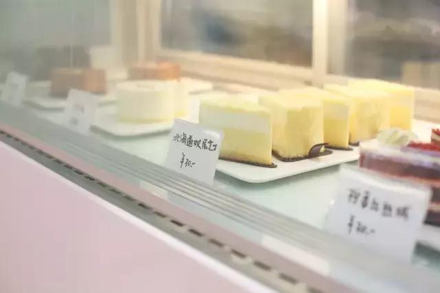 厦门开了一家北欧风蛋糕店!满眼Tiffany蓝!还有可爱到爆的可妮兔、布朗熊……