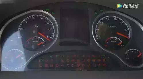 天龙旗舰520整车自重,天龙重卡2018款启航版520马力