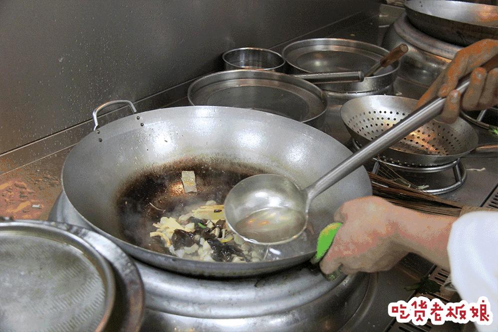 康熙点过赞,失传了60年,这碗有10种浇头的苏式锅面又重出江湖