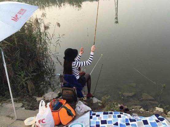 四海钓鱼钓大物视频,四海钓鱼鲫鱼配方