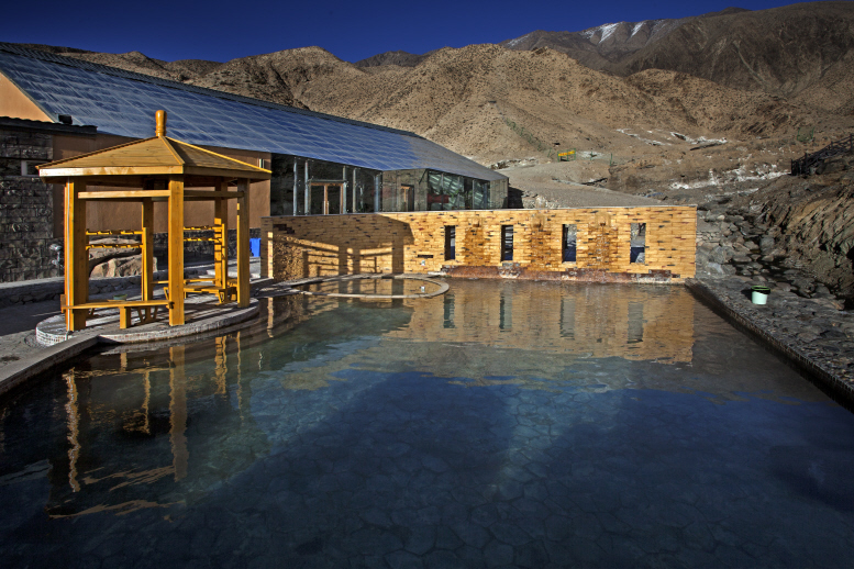 大柴旦雪山温泉介绍,大柴旦雪山温泉海拔多少米