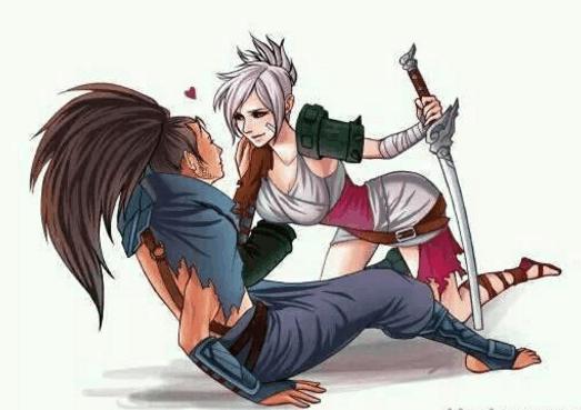 带女友一起玩LOL,一把游戏还没打完女友竟提出分手