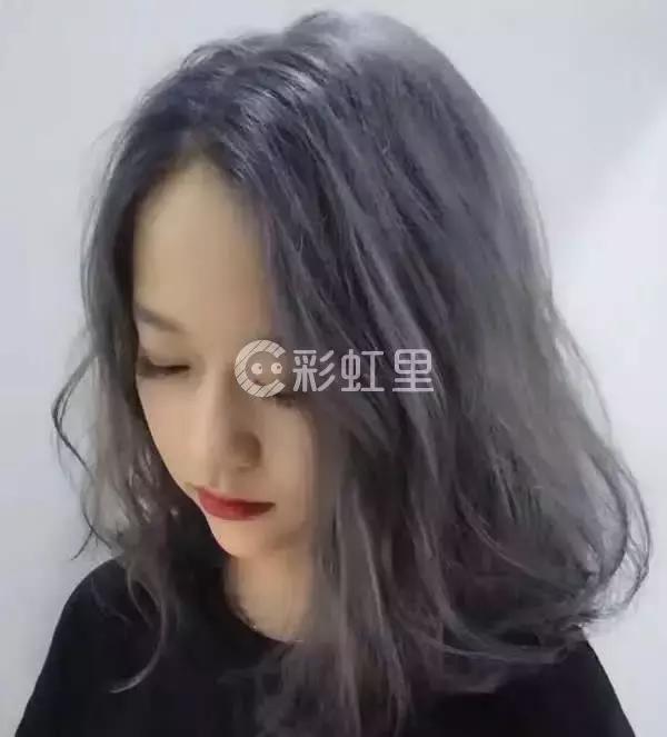 发量多中长发适合什么发型可爱风,发量少2020流行发型中长发减龄