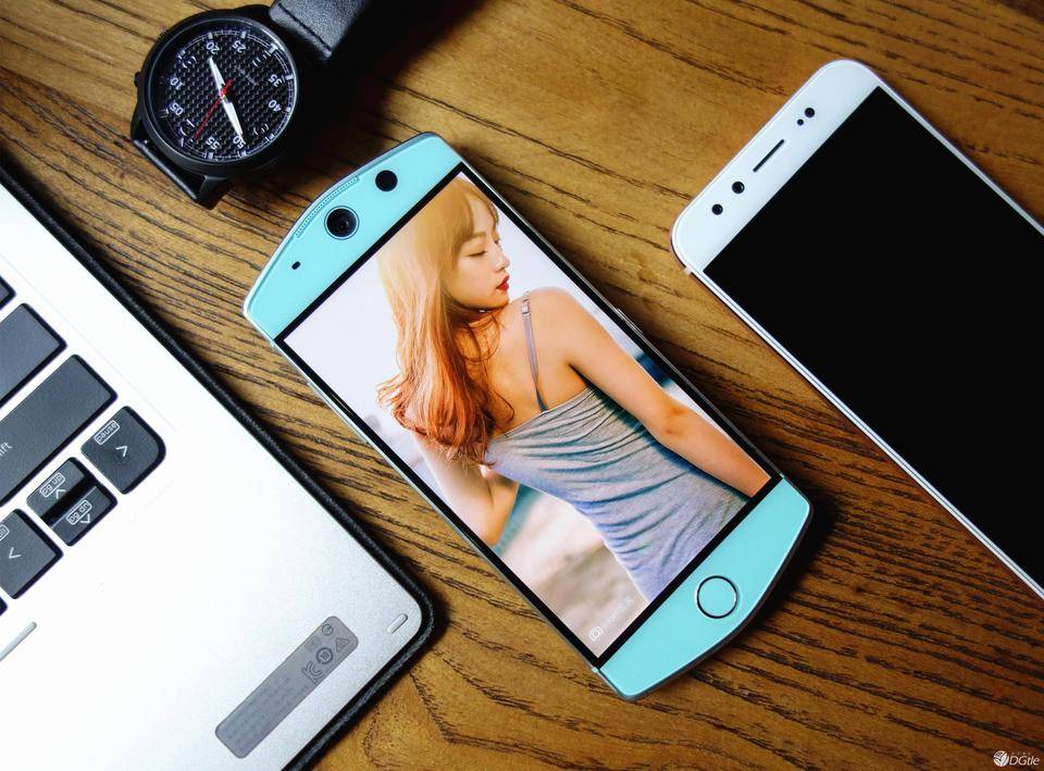 一个男生用美图手机是怎样的体验？