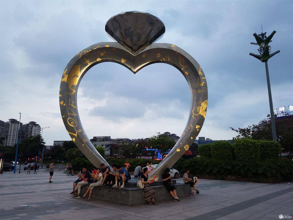 一个男生用美图手机是怎样的体验？