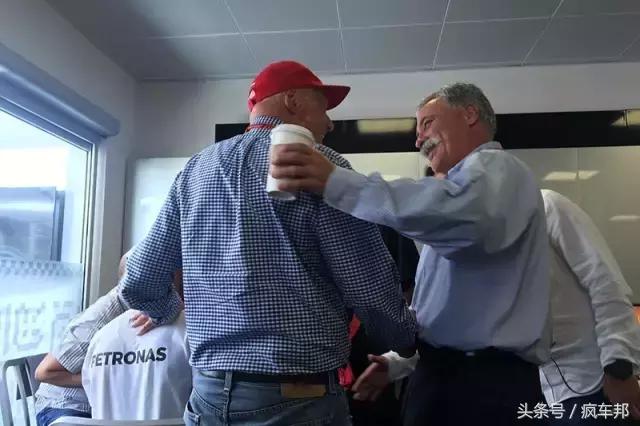 巴库,让我为之疯狂,歇斯底里