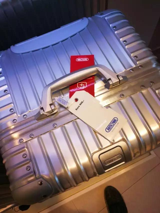 rimowa代购好便宜啊,德国代购rimowa拉杆箱