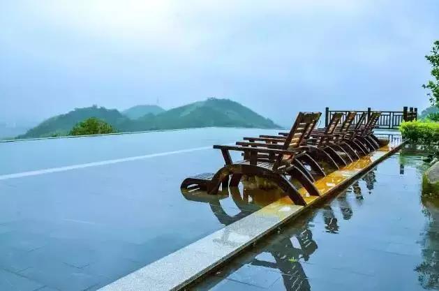 何必去马代,宁波这些美到窒息の无边泳池,就能让你一秒入海,即刻度假