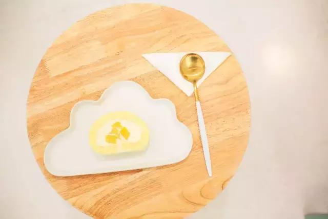 厦门开了一家北欧风蛋糕店!满眼Tiffany蓝!还有可爱到爆的可妮兔、布朗熊……