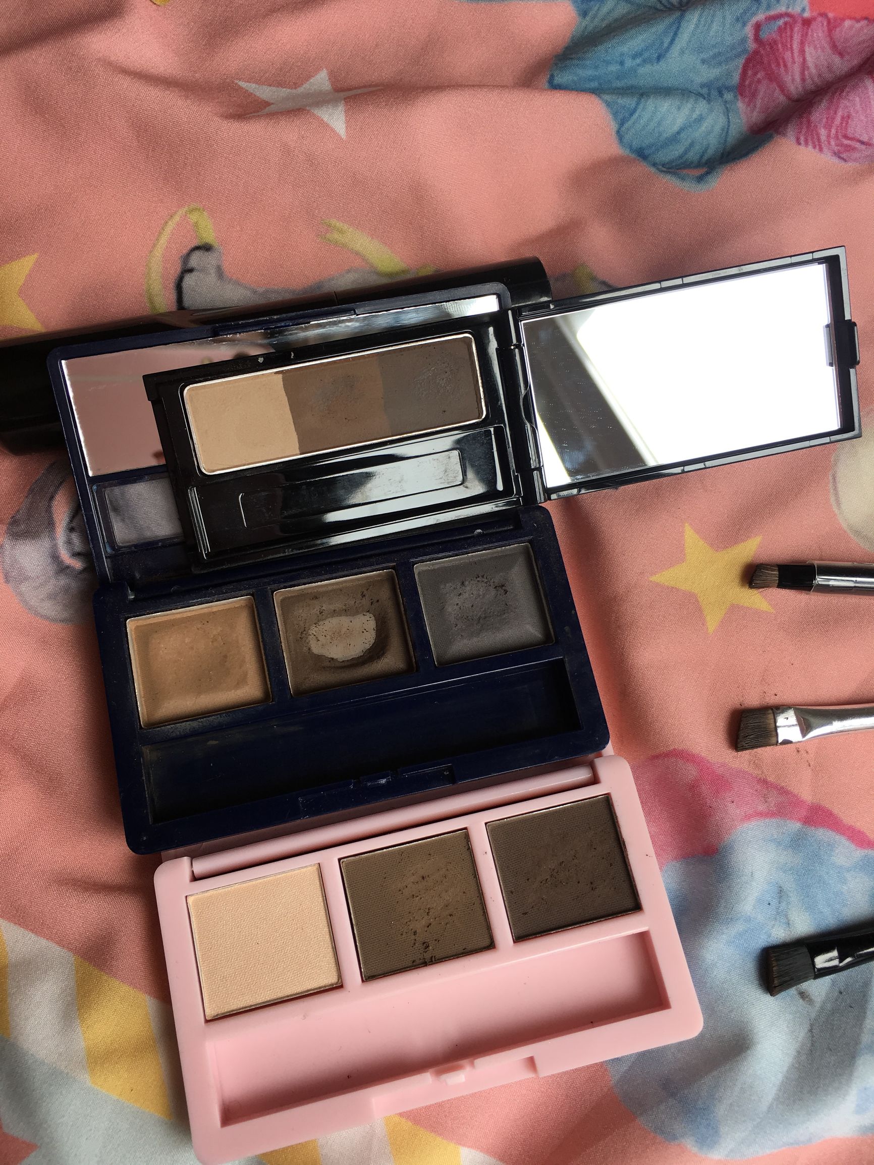 kate眉粉哪个色好用,KATE三色眉粉好用吗