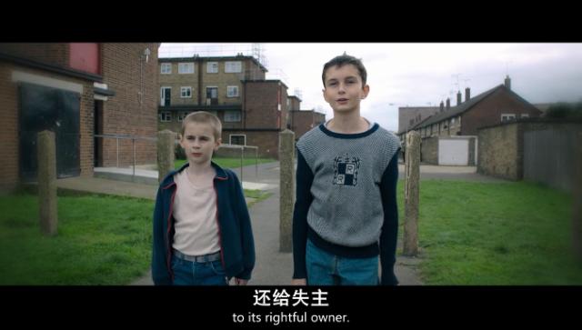 这是一部能让你从头笑到尾的电影，能把间谍片拍成这样也太鬼了！