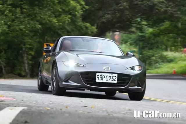 最便宜的敞篷马自达mx-5来了,2019款马自达mx-5外媒上路测评