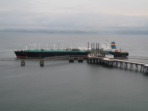 日本急了不惜血本，10多亿大舰一口气要四艘，为了拿到中国先进军备，日本拼了