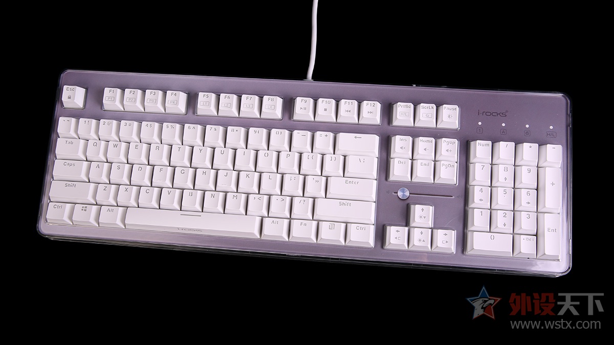 这款键盘有点厉害：可调键程、可在右上方组装乐高模型，最重要的是它有10种灯效