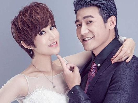 谢娜凭借实力进入决赛张杰助阵,明星恩爱夫妻你最喜欢哪对?