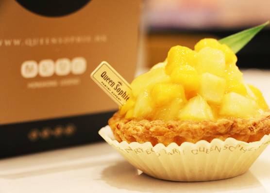 鼓起勇气踏入“武汉天地”剪头发，没想到却被“搞”大了肚子……