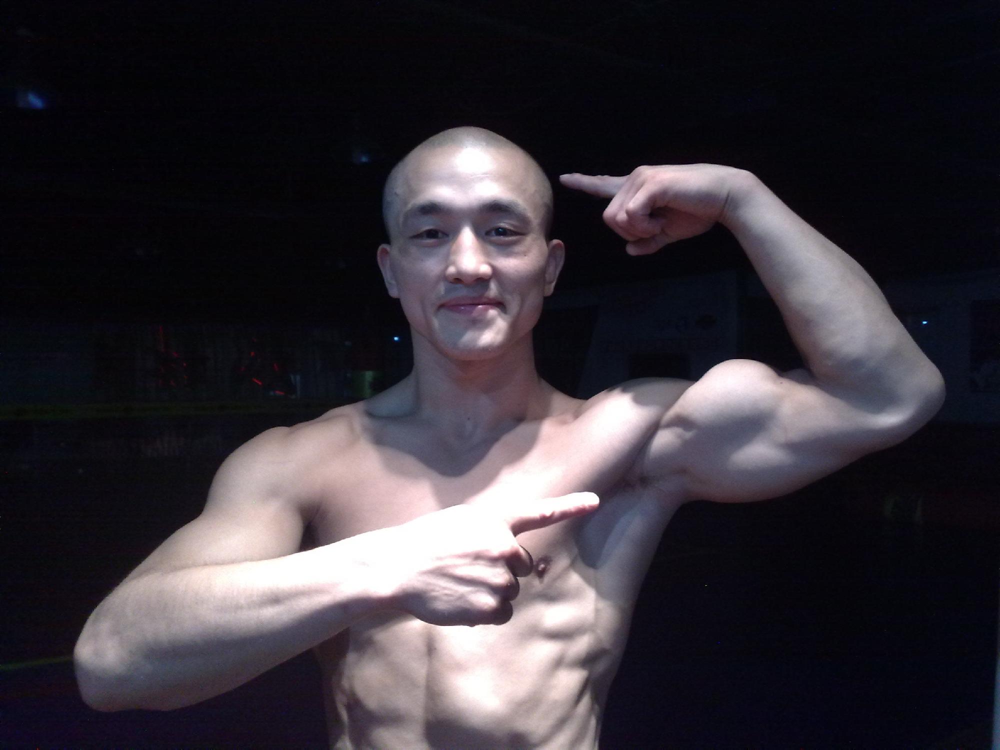 邱建良铁英华最新比赛ko位宁辉,中国搏击高手邱建良排名