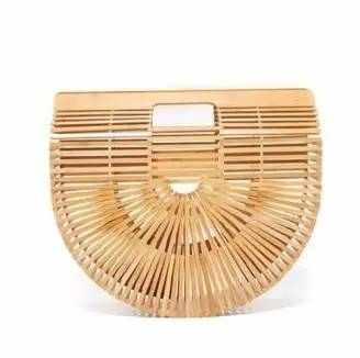 最近整个时尚圈都中了这个包包的毒!