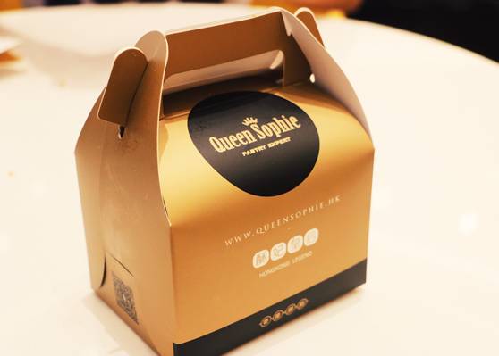 鼓起勇气踏入“武汉天地”剪头发，没想到却被“搞”大了肚子……