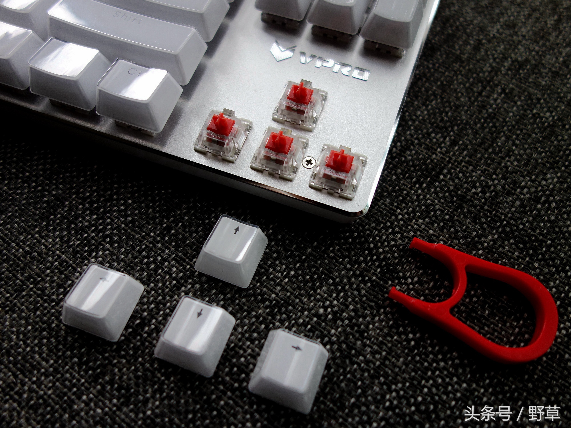 雷柏v500srgb机械键盘,雷柏v500合金版键盘黑轴测评