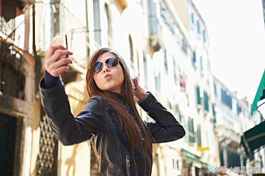 巧克力染发膏能和自然黑混合用吗,用巧克力酱染发