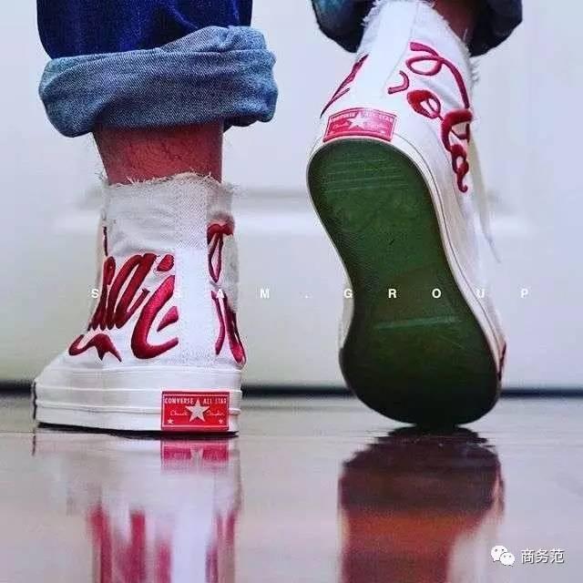 gucci刺绣小白鞋图案,gucci小白鞋金字母