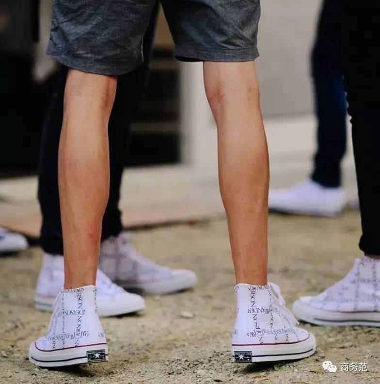 gucci刺绣小白鞋图案,gucci小白鞋金字母