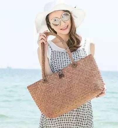 最近整个时尚圈都中了这个包包的毒!