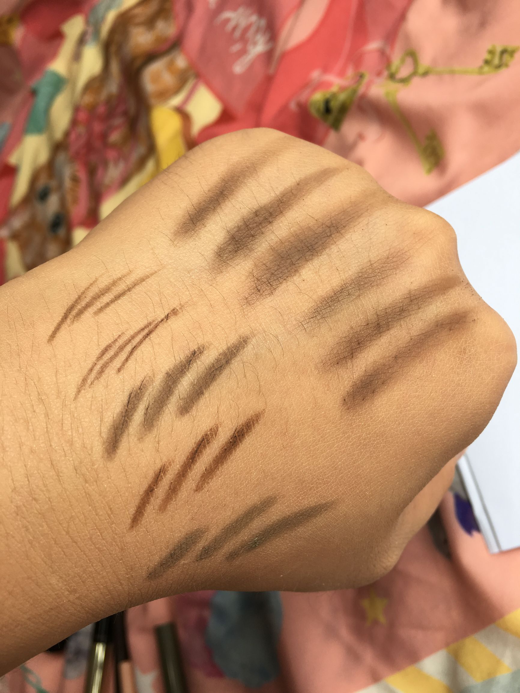 kate眉粉哪个色好用,KATE三色眉粉好用吗